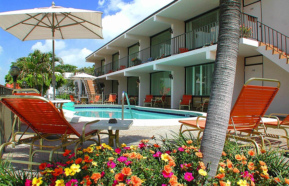 Sea Cliff Motel