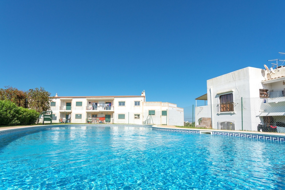 BnB Homes Luxurious Apartment With 2 Bedrooms