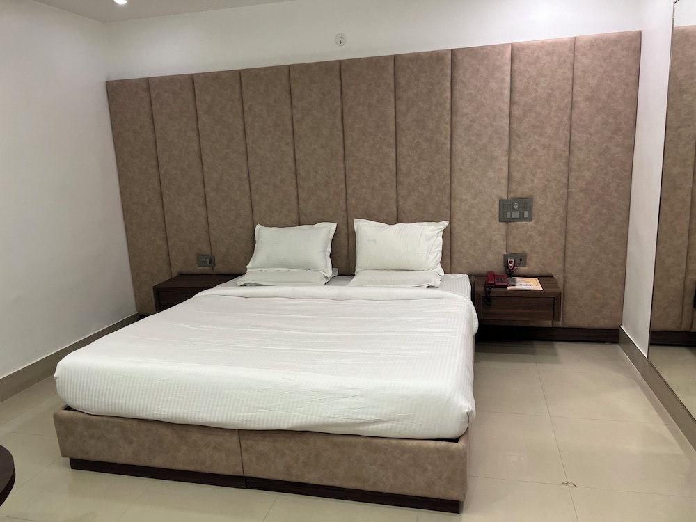 Narang Hotel