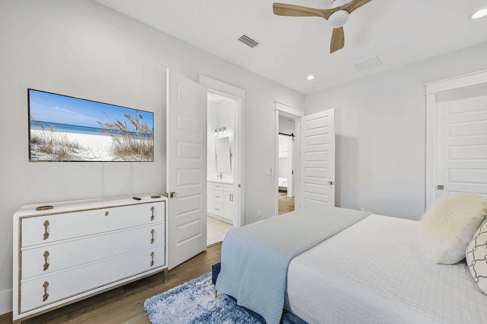 Alibi 30A by Avantstay 6bdr, Private Pool, Steps to Beach