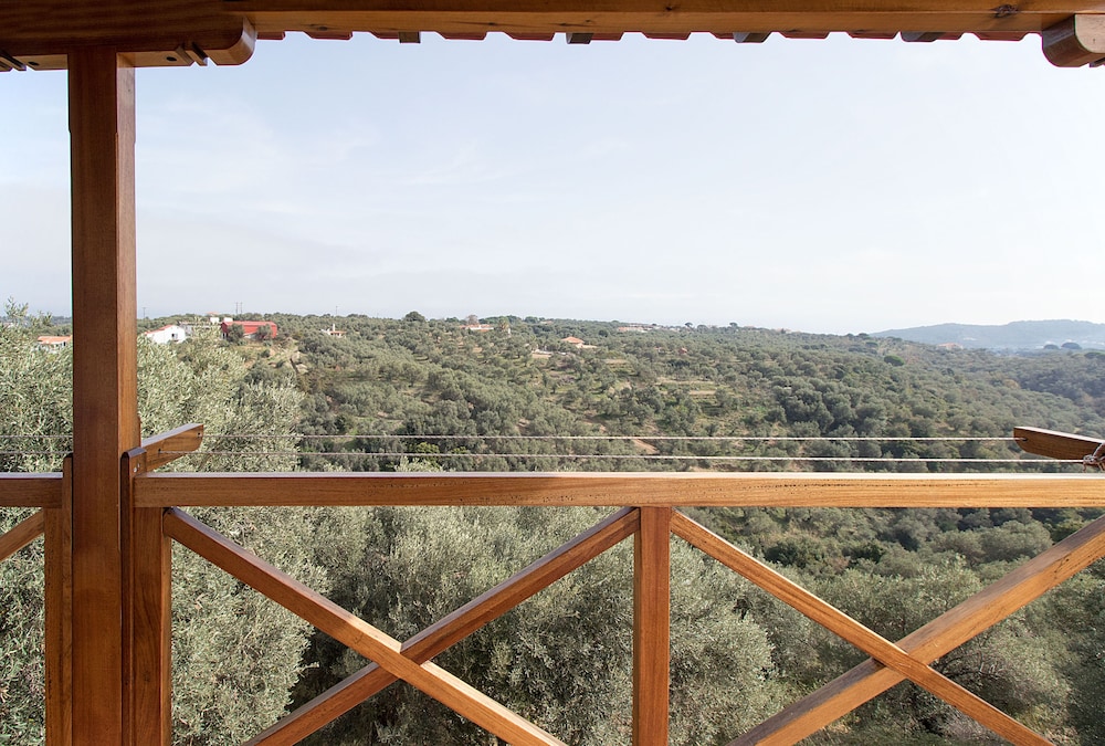 Armamento Villa view 5
