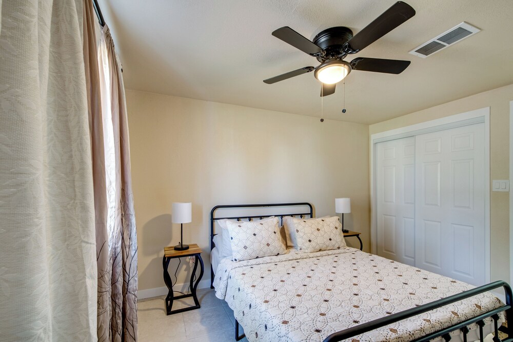 2 Mi to Gulf! Pet-friendly Home in New Port Richey