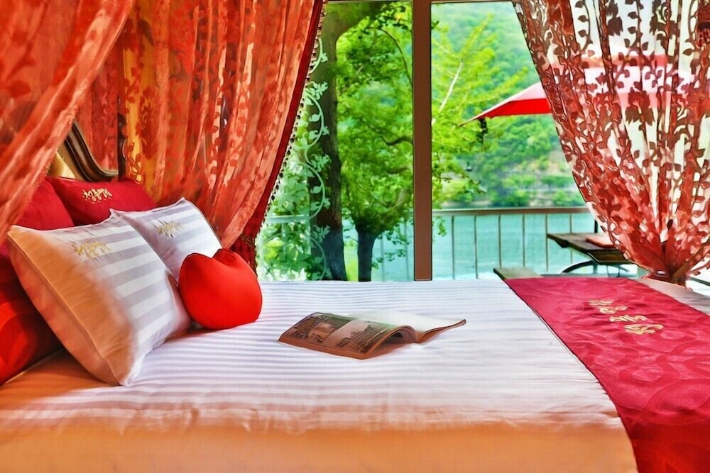 Cheungpungmyungwol Pension view 4
