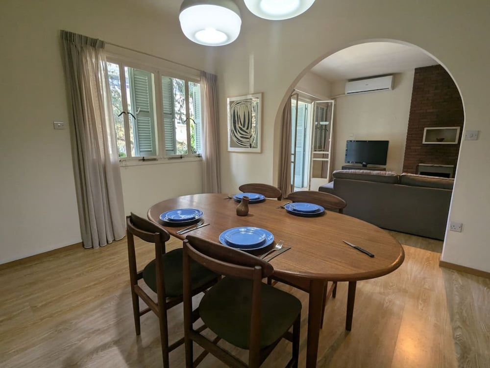 Gladstone Apartment in Nicosia
