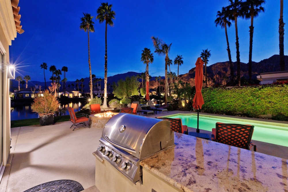 Casa Del Rio Luxe 3BR w Pool Spa Lake Views