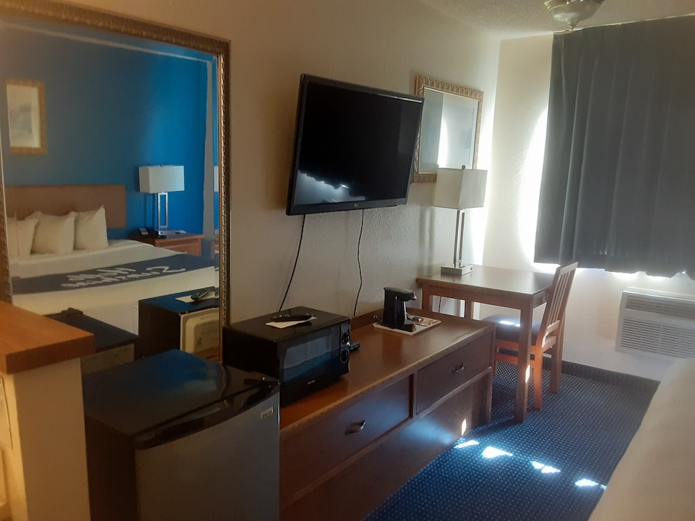 Days Inn by Wyndham Pocatello University Area view 5
