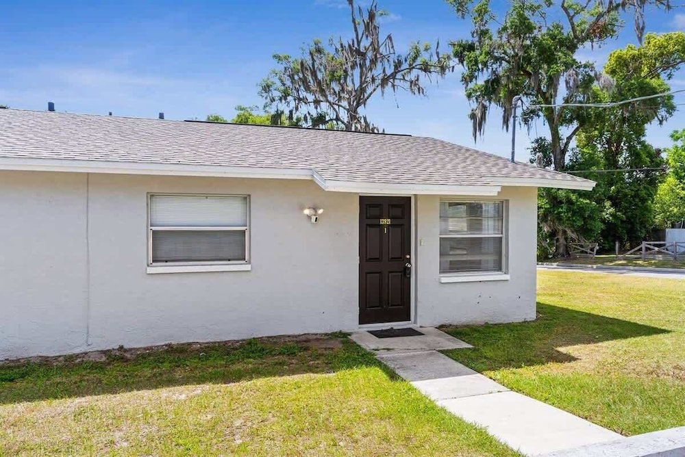 Cozy 2 Bedroom Home, Dade City! #1