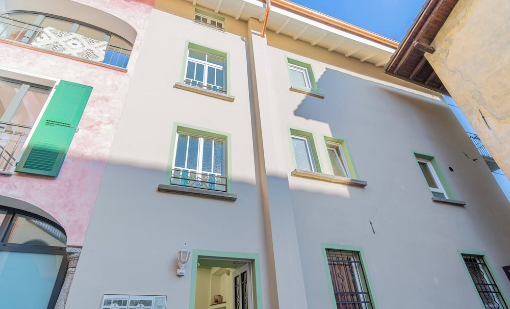 One & Only Losone Apartment