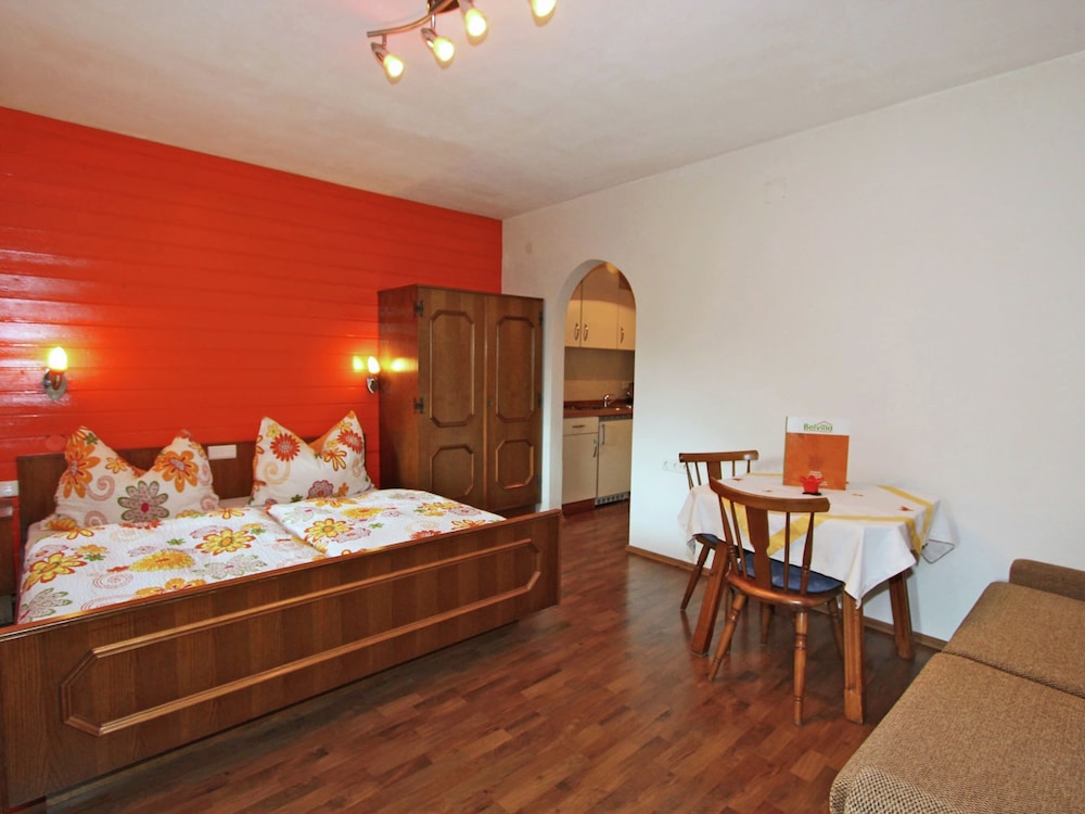Chalet in Aschau Near Ski Bus & Zillertal Slopes