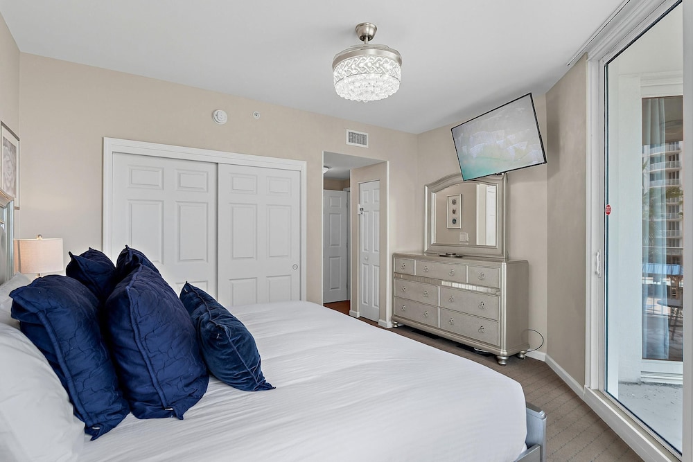 Palms Resort #2307 JR 2BR