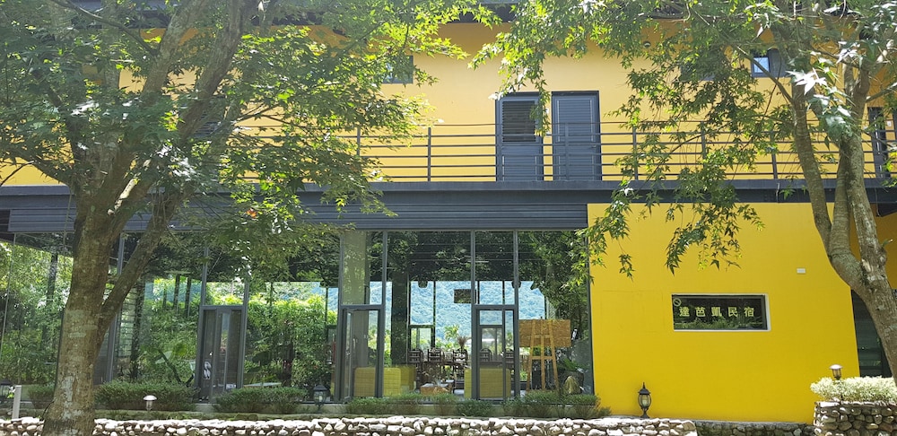Tabakai Bed and Breakfast view 2