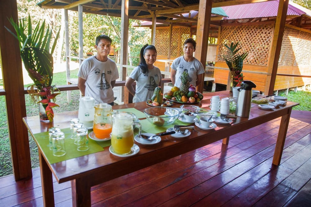 Ñape Lodge