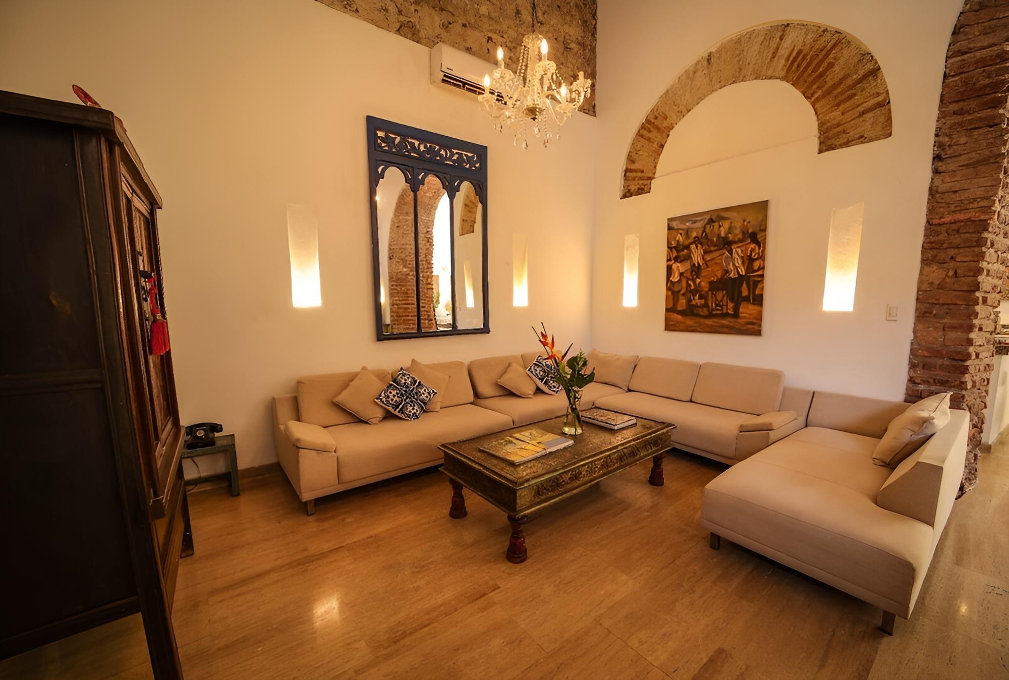 Casa Santagua by Wynwood House