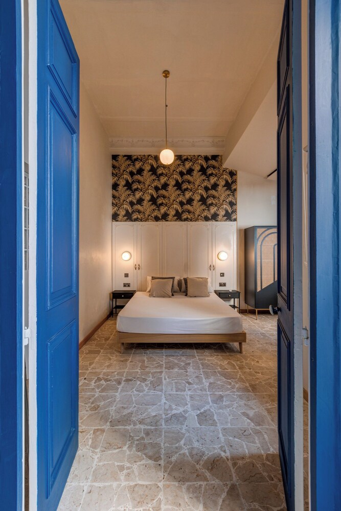 Luxury&Designer 2BR Apartment