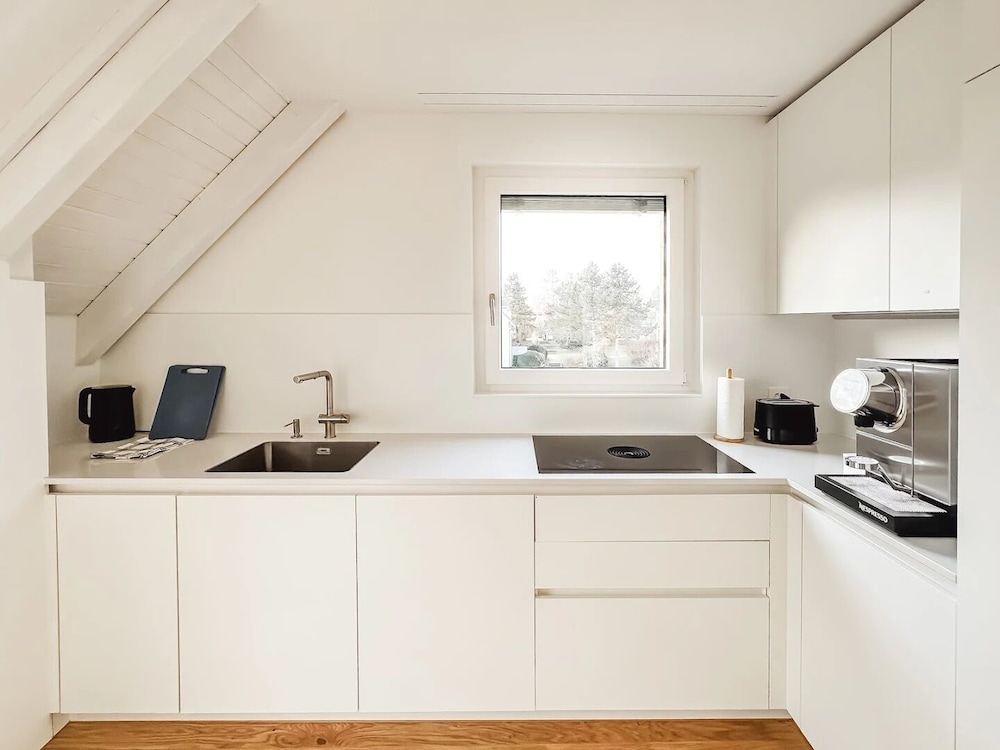 VK - Zürich Airport - Luxury - Homestay
