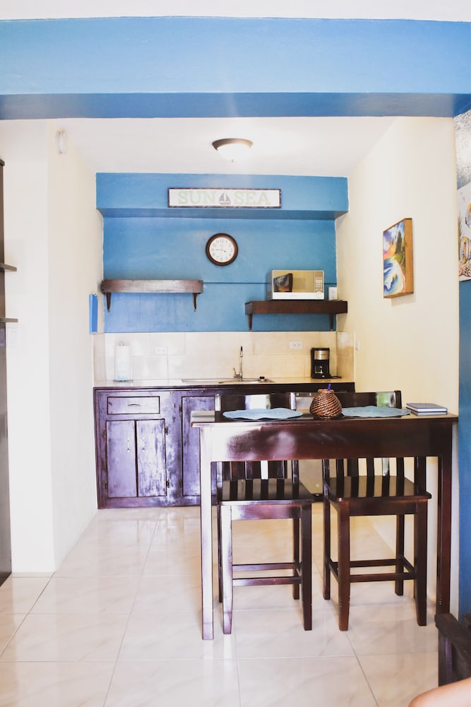 Sir Angel's Guesthouse view 2