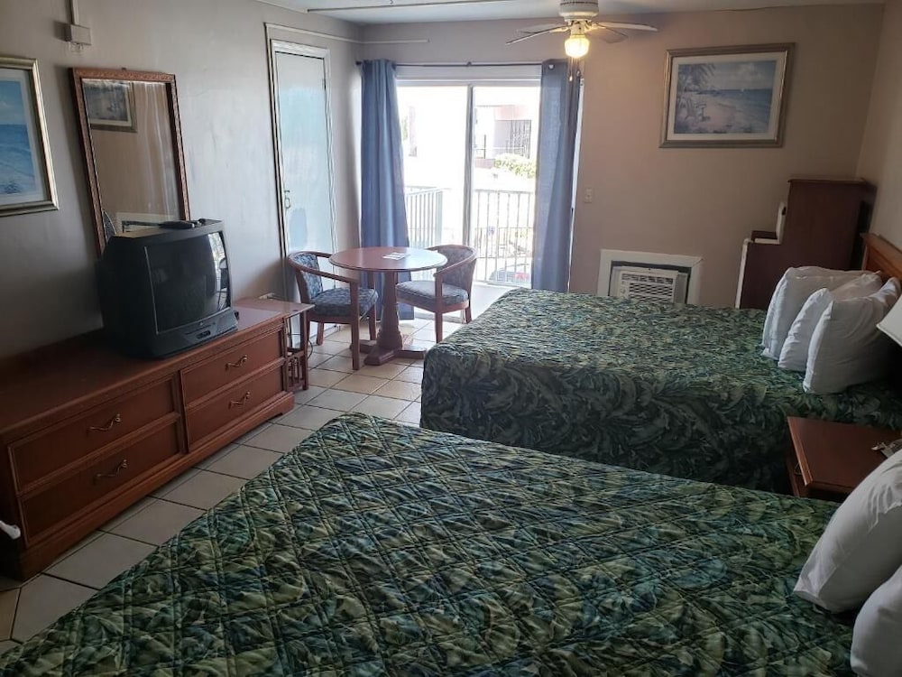 The Seascape Inn