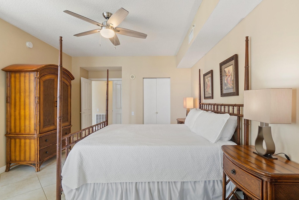 Beach Colony East 9C view 4