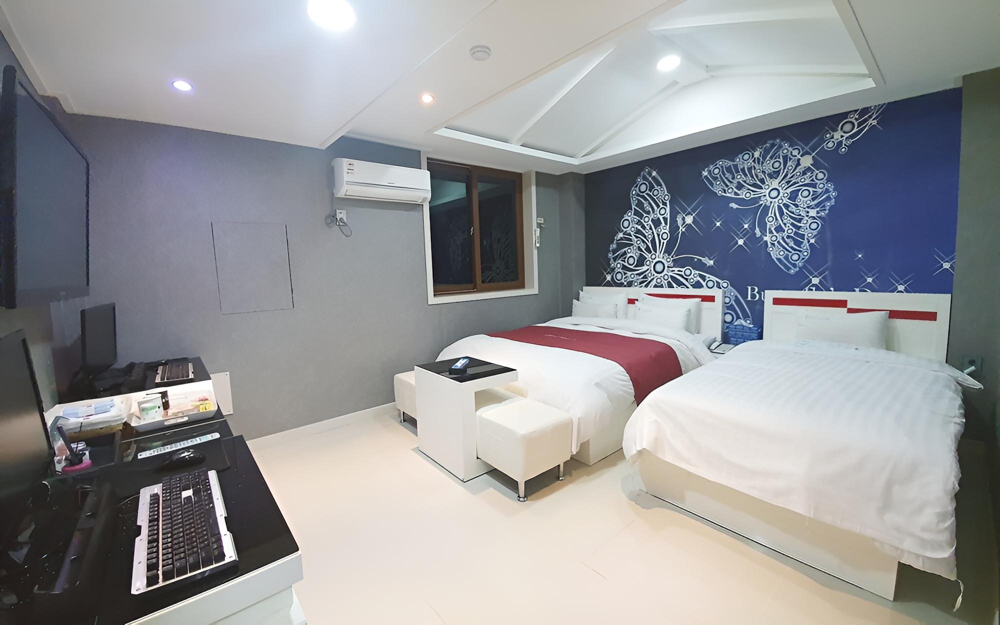 Gwangju Pungamdong Fulll House view 5