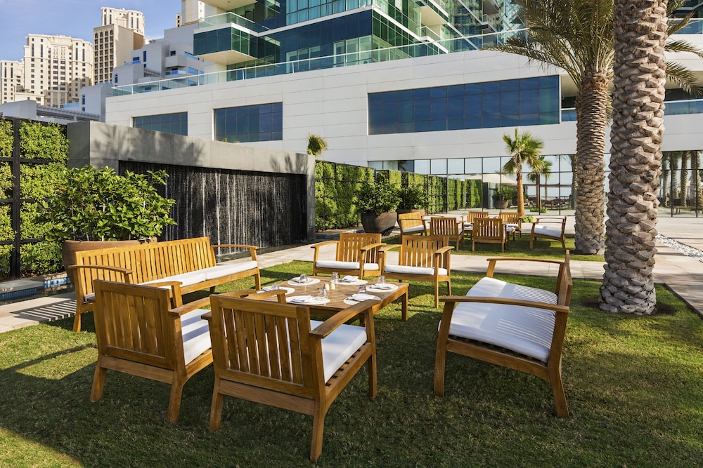 DoubleTree by Hilton Dubai - Jumeirah Beach