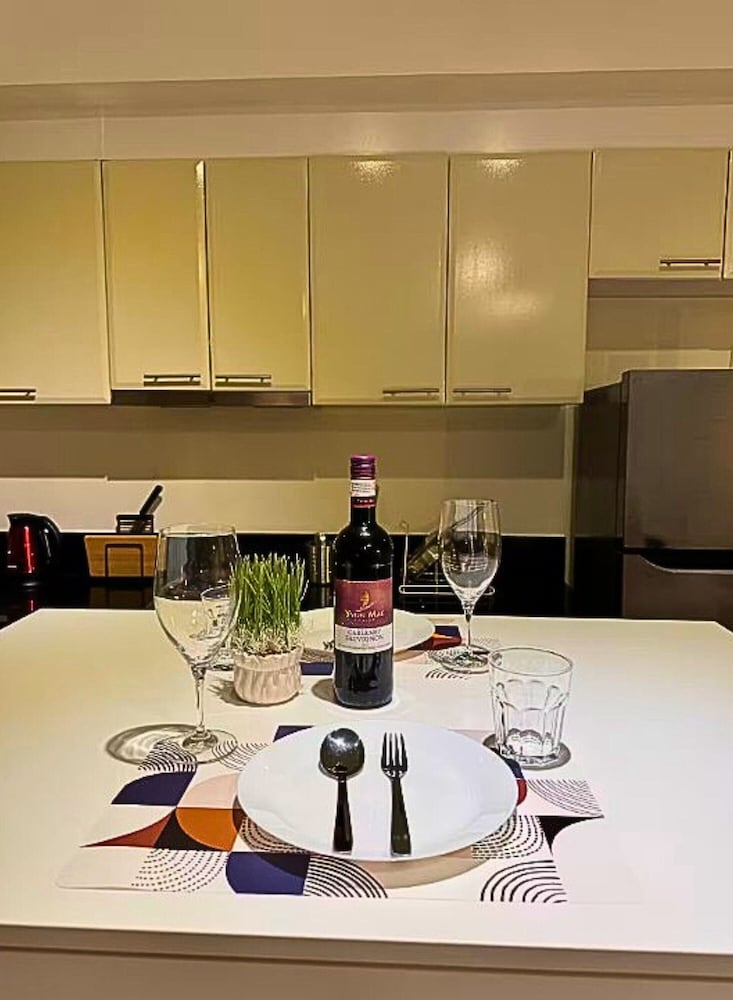 Live Luxury Living at BGC Venice