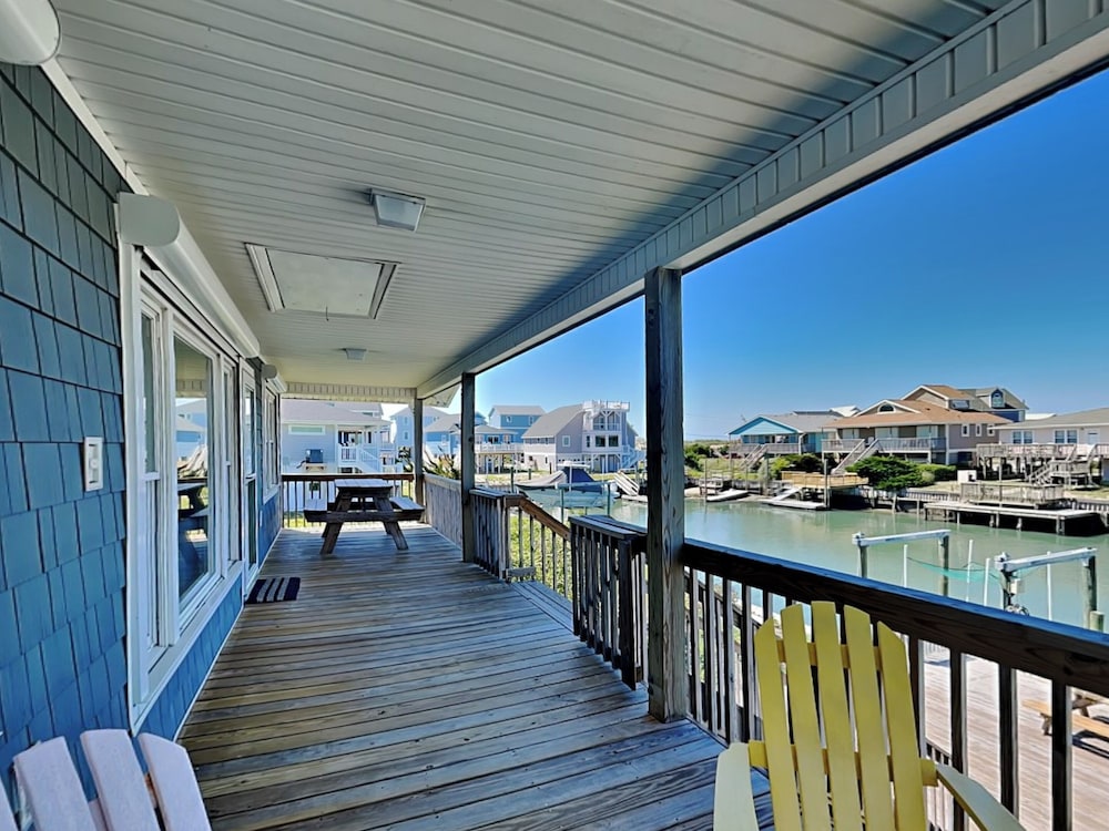 On Island Time by Topsail Realty