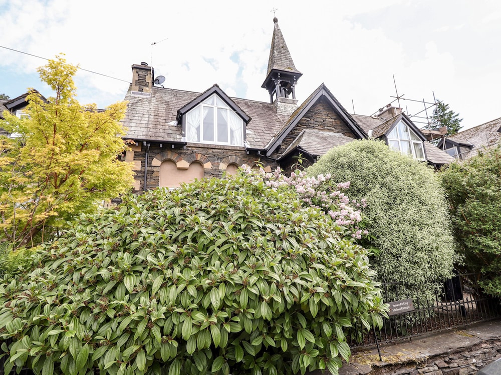 School Cottage