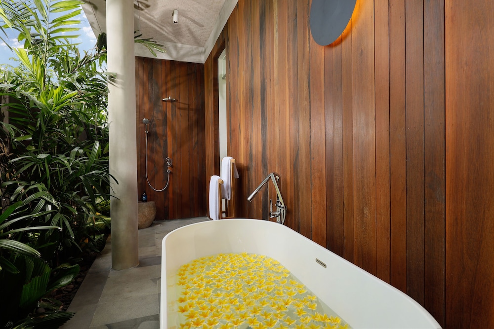 Uma Santai Villa Pererenan by Nakula - Image 5