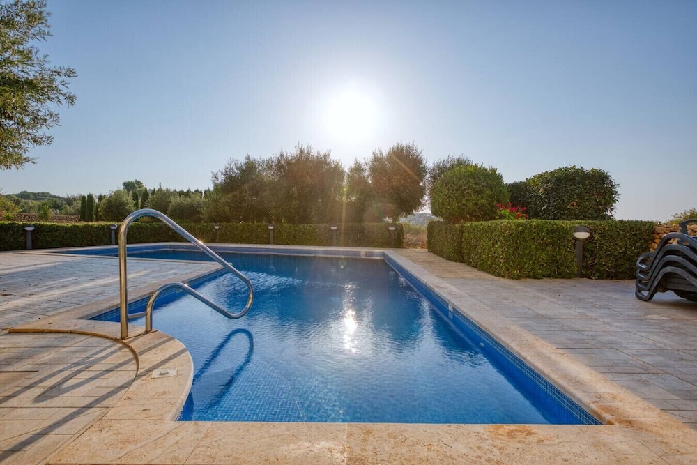 The Dreamy Terrace Pool BBQ in Xag ra Gozo