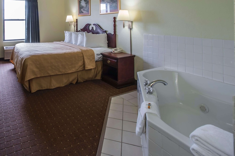 Quality Inn Harrisburg