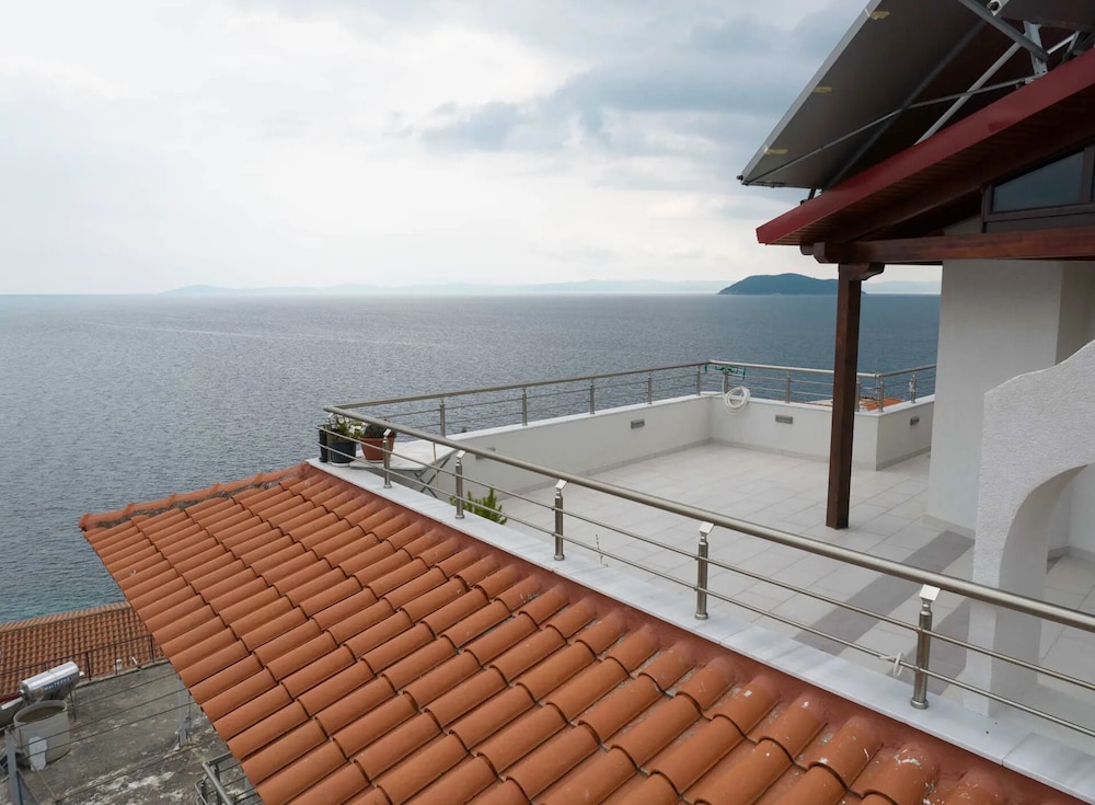 Agapaki Studios