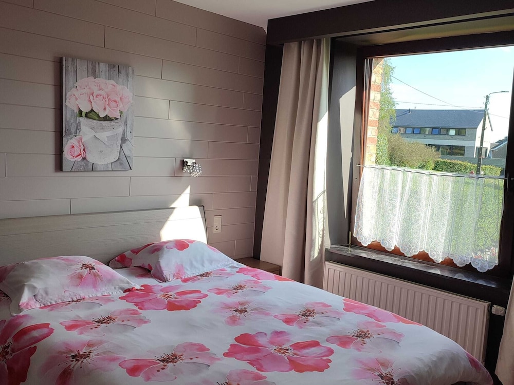 Spacious Holiday Home Near Bastogne view 5