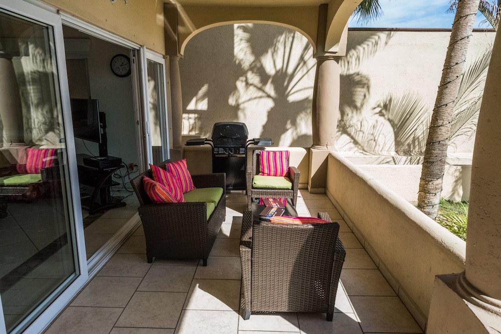 Las Olas A104 3 BR by Casago view 3
