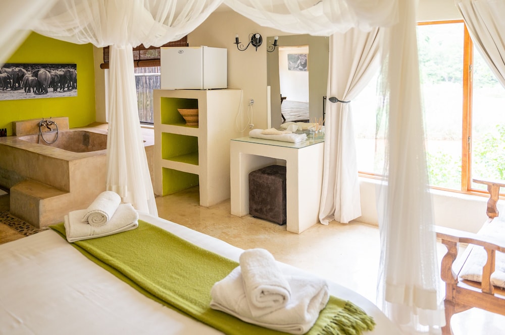 Bushriver Lodge