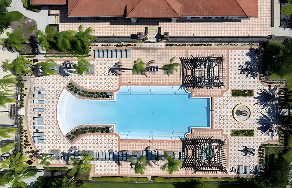 Brand NEW 12bed 11 5bath At Bella Vida