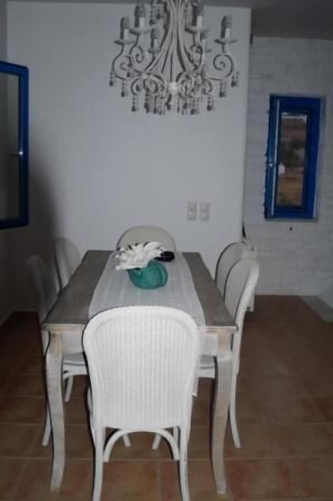 Villa Jason