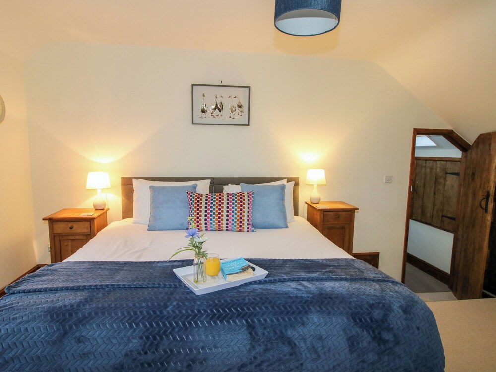 Wilstone Cottage