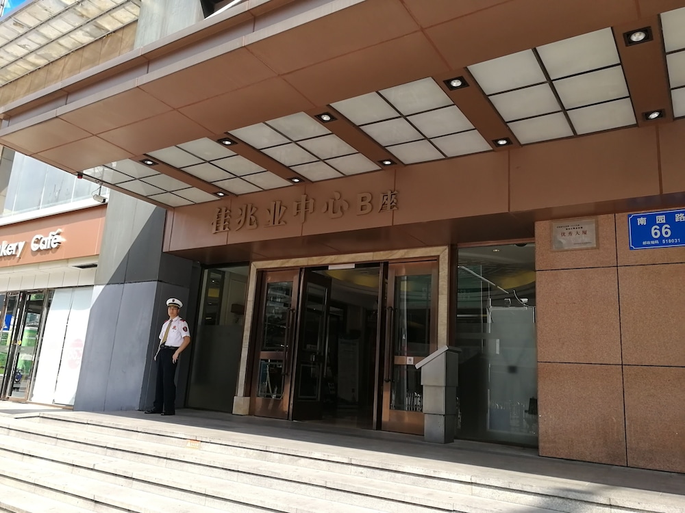 Mamaya Apartment Hotel
