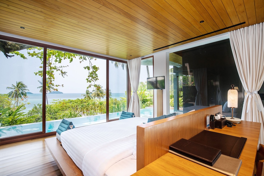 SYLVAN Koh Chang