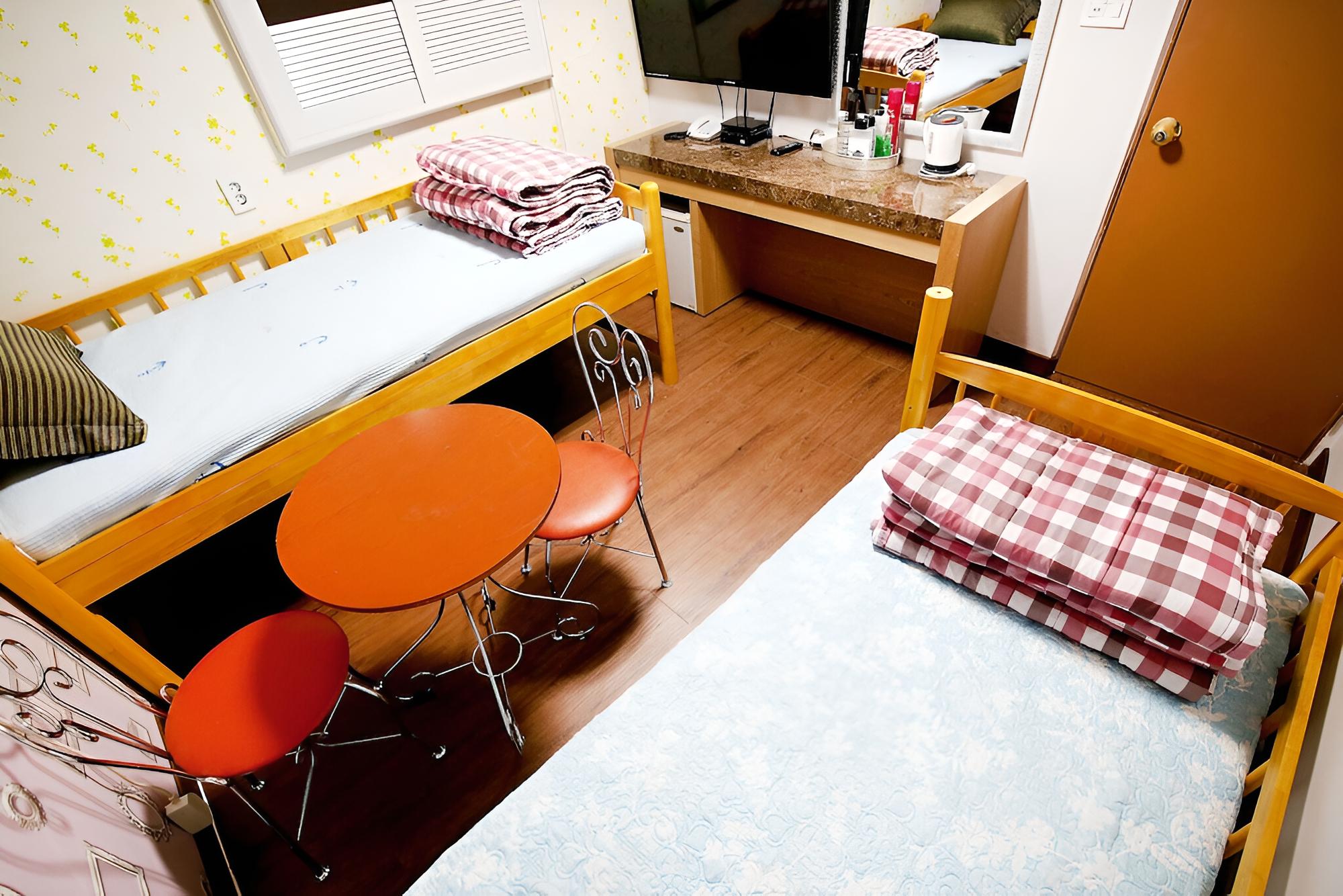 Photo 11
