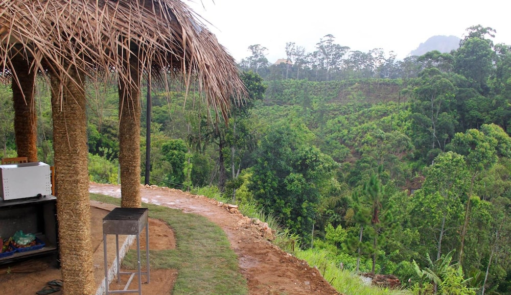 Ella Sisila View