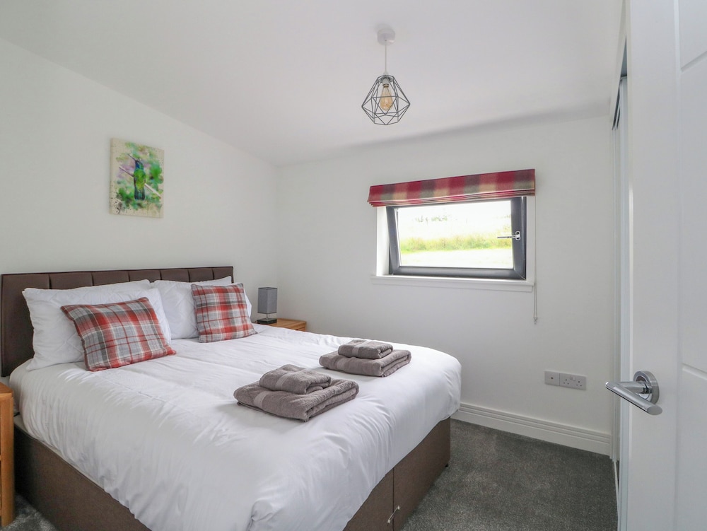 6 Strathtay Lodges