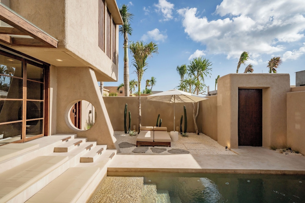 Villa Ubuntu at Bocoa Villas