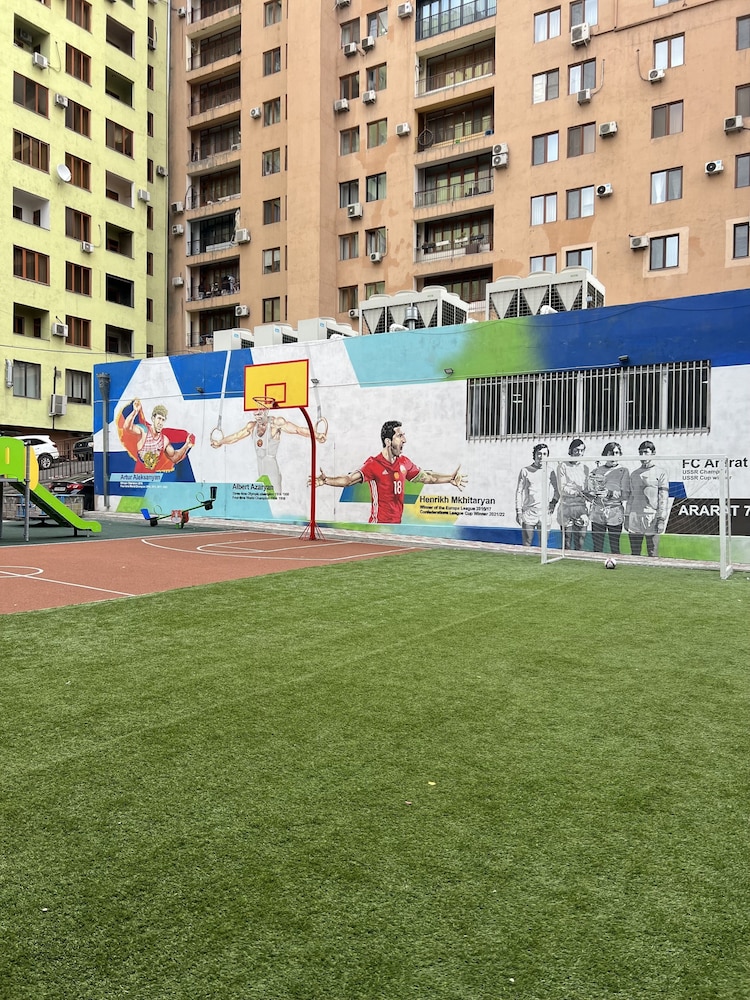 Ararat View 2-bedroom 2-bathroom Luxury Apartments by Sweet Home
