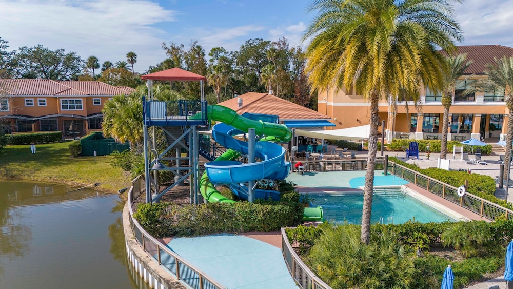 Cozy 3BR Regal Oaks Close to Disney