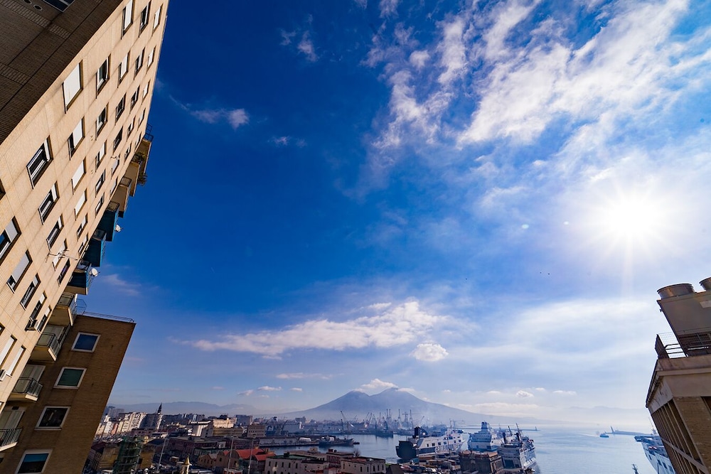 P.C. Boutique H. Napoli Centro by ClaPa Group Dislocated Hospitality