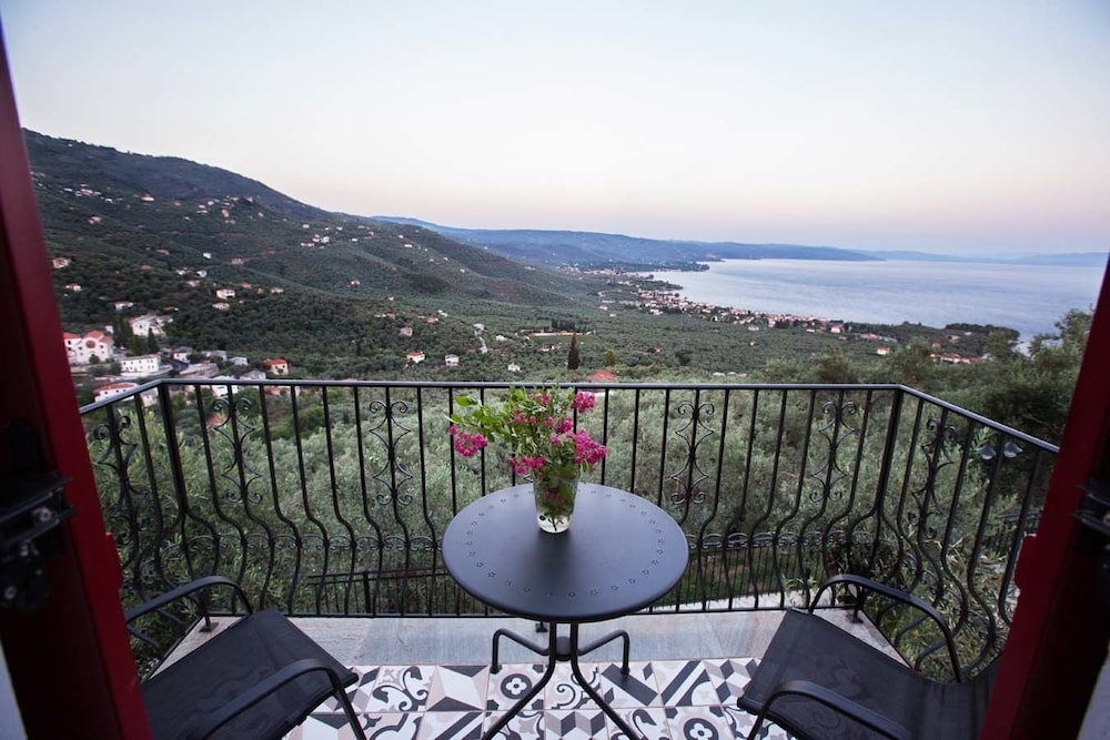 Villas by Pelion Esties in Ano Gatzea