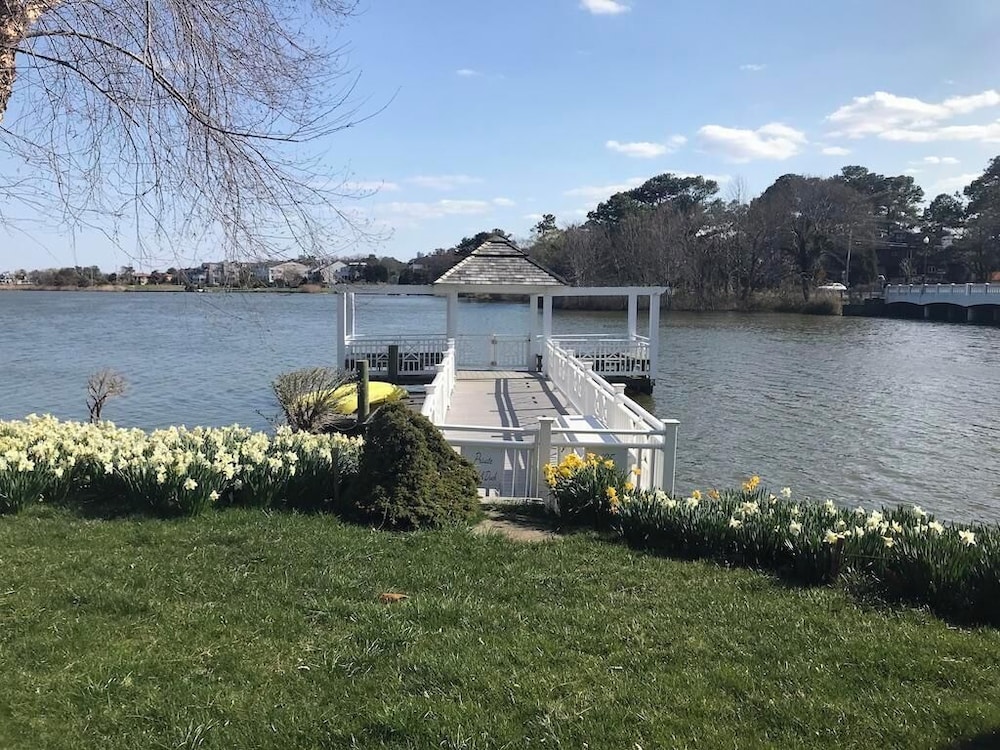 Lake Drive 125