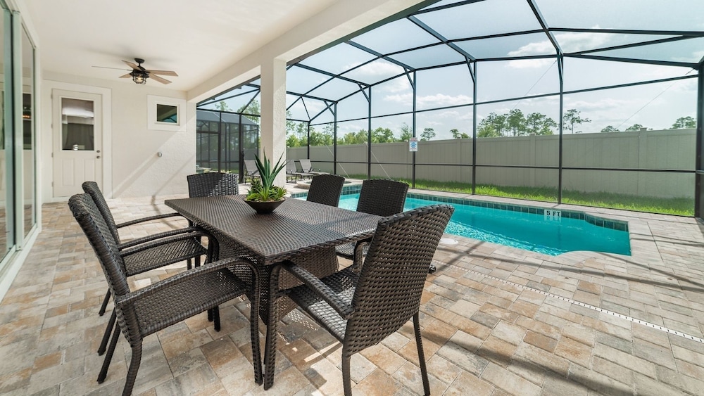 Solara Resort 7 Bedroom Private Pool Home with Game Room 7 Home