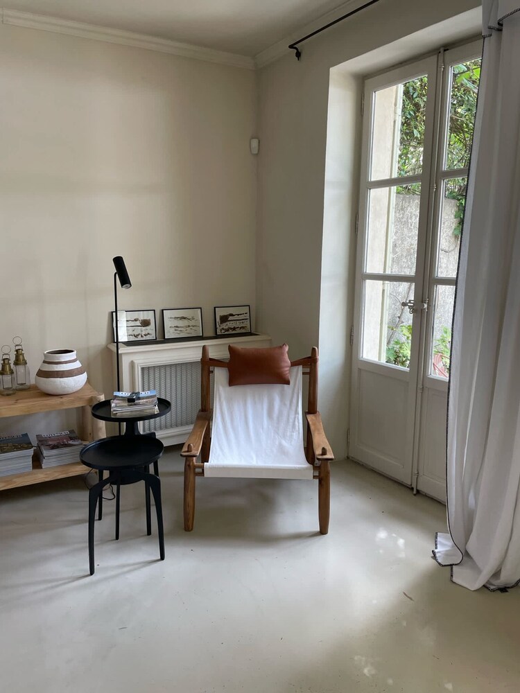 Villa Maillane 18th Century Residence Completely Renovated
